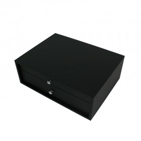 Black wooden case for 72 or 75 piece cutlery set