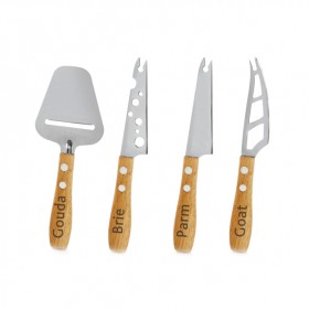 Set of 4 wooden cheese knives